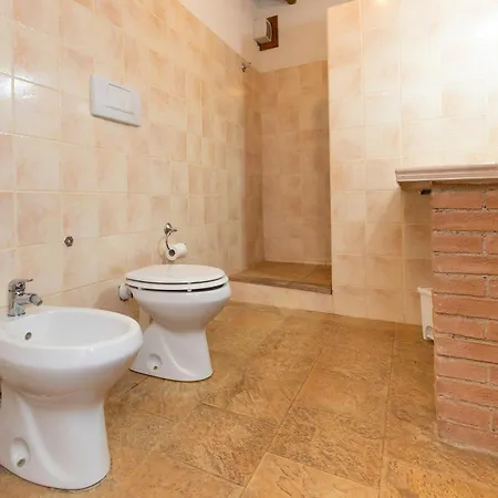 Montepozzalino Çiftlik konaklama